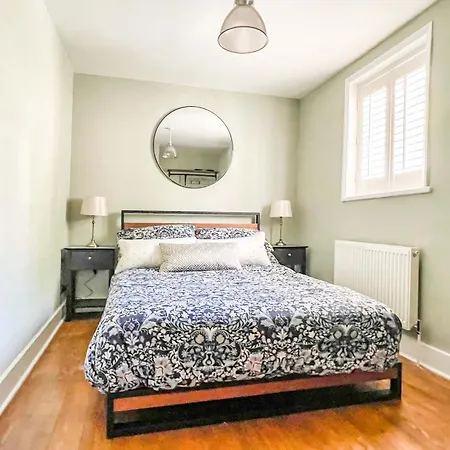 Beautiful 2 Bedroom Cottage With Private Courtyard In Arundel Centre Exterior photo